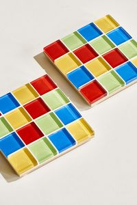 Ensemble de dessous-de-verre en mosaïque de verre coloré à carreaux, faits à la main, aux couleurs vives, protège-plats modernes - Product Image 3