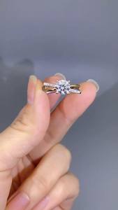 Anillo de Diamante de Corte Redondo de 1.01CT con Doble Banda Trenzada, Cultivado en Laboratorio, para Mujer, Oro Sólido de 14K, Regalo de Lujo para Novia - Product Image 5