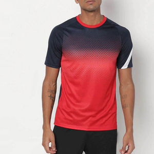 Camiseta de sublimación de nuevo diseño, 100% poliéster, en blanco, muy vendida, camiseta de sublimación con cuello redondo para hombre - Product Image 4