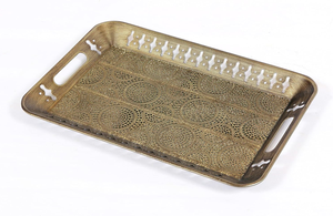 Plateau en laiton moderne et durable, fait main et compatible lave-vaisselle, idéal pour les collations gourmandes, les fruits secs et les boissons lors d'occasions royales et festives - Product Image 5