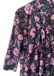Robe longue décontractée pour femme, best-seller, 100% coton, écologique, faite à la main, pour l'été, la plage, noire, à fleurs, manches longues, col en V - Product Image 4