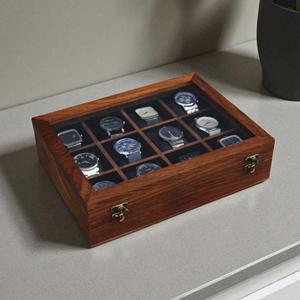 Estuche de Madera para Exhibición y Almacenamiento de Relojes, Caja de Relojes de Madera de Nogal Premium para Exhibición en Tiendas, por AYAANS - Product Image 2