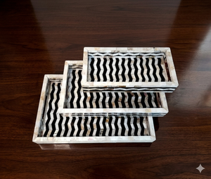 Juego de Tres Bandejas de Resina Hechas a Mano con Tamaño, Color y Forma Personalizados, Bandeja de Servicio Árabe para el Hogar - Product Image 1