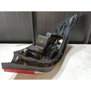Luz Trasera Derecha Usada de la Serie 5 19528502 - Product Image 6