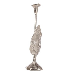 Grand Porte-Bougie Feuille d'Argent Jules – Élégant Support en Aluminium pour Bougies, Décoration Botanique Inspirée de la Nature pour un Toucher de Luxe - Product Image 2