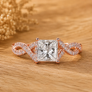 Bague de Mariage en Or Massif 10K 14K 18K Certifiée IGI, Diamant de Laboratoire Rond et Taille Princesse, Clarté DEF VS VVS, Pavé Torsadé - Product Image 3