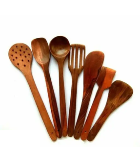 Ensemble de 4 louches de cuisine en bois pour mariage, surface lisse miroir, prise en main douce, écologiques, légères, durables, compatibles lave-vaisselle - Product Image 1