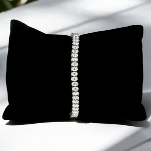 Pulsera de tenis de lujo con corte ovalado para mujer, en acabado de oro blanco con piedras brillantes, elegante pieza de joyería de regalo - Product Image 3