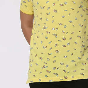 Polo para Hombre con Estampado de Plumas y Hojas en Amarillo Limón, Colección 2026, Casual, Manga Corta, Corte Entallado, Premium, Verano, Piqué - Product Image 5