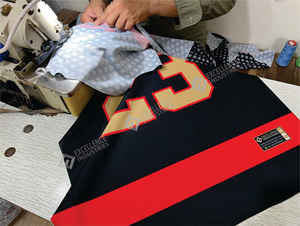 Maillots de hockey sur glace personnalisés de haute qualité 2026 – Tenues de sport entièrement sur mesure OEM, séchage rapide, respirants, 100 % polyester - Product Image 6