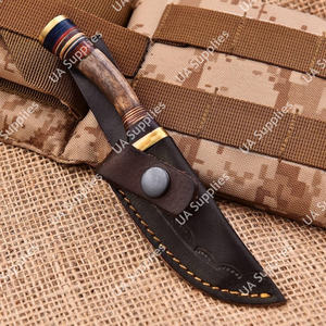 Cuchillo EDC de Camping Personalizable con Mango de Cuerno de Ciervo, Bolster de Latón/Madera Pakka y Acero de Damasco, Soporte OEM/ODM, Punta de Gota, Venta al por Mayor - Product Image 6
