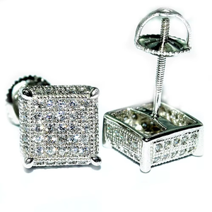 Boucles d'oreilles à tige en or blanc 14 carats avec diamants naturels |   Taille Ronde Brillante Simple |   Clarté I1 Couleur H |   Bijoux fins élégants classiques - Product Image 3