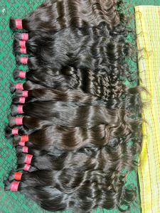 Cabello Virgen Indio Remy de Alta Calidad con Ondas Naturales – Extensiones de Cabello Humano Sin Procesar a un Precio Accesible - Product Image 2