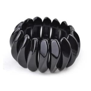 Bracelet artisanal en résine pour femmes avec breloques, qualité supérieure, bijoux tendance, dernier design, collection en gros AL MALIK CRAFT - Product Image 4