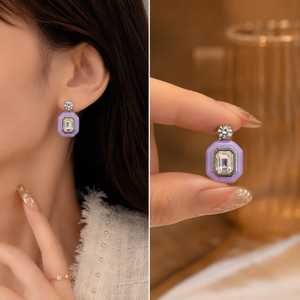ต่างหูคริสตัลเคลือบสีทองสำหรับผู้หญิง – เครื่องประดับแฟชั่นทรงเรขาคณิต เครื่องประดับแฟชั่นเกาหลี - Product Image 3