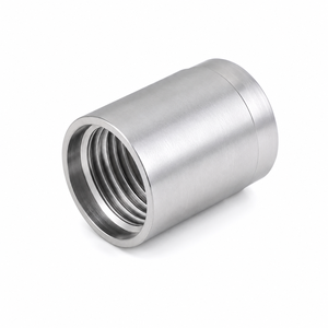 Manguito Roscado de Acero Inoxidable |   Inserto de Rosca de Alta Precisión para la Industria Minorista, Diámetro del Orificio M10, Grado A2-70/A4-80, Acero Inoxidable - Product Image 1
