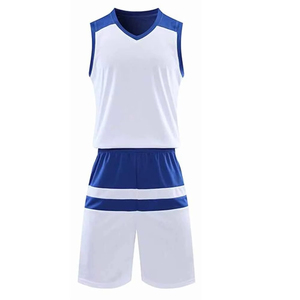 ชุดบาสเก็ตบอลแบบกลับด้านได้ ชุดทีมแบบกำหนดเอง เสื้อเจอร์ซีย์ กางเกงขาสั้น ระบายอากาศได้ดี น้ำหนักเบา ชุดกีฬาสำหรับโรงเรียน ชมรม ทีม OEM - Product Image 6