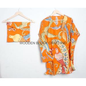 Conjunto de Pijama de Algodón Estampado Naranja para Mujer con Patrón de Aves y Flores, Manga Larga, Cintura Elástica, Ropa de Dormir Casual Ecológica - Product Image 2