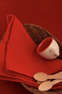 Stock en gros à l'étranger : Serviettes carrées réutilisables 16x16 pouces 100% coton, durables et écologiques pour avion - Product Image 4
