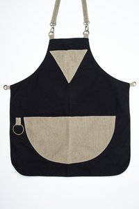 Tablier de styliste en toile personnalisé avec sangle en cuir réglable à dos croisé, gilet professionnel avec poches pour équipement de barbier et de toilettage - Product Image 2