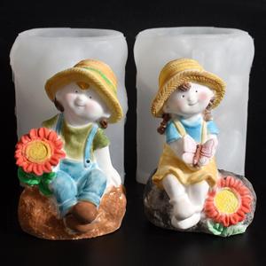 แม่พิมพ์เทียนซิลิโคนรูปตุ๊กตาการ์ตูนเด็กหญิงเด็กชายดอกทานตะวันในชนบทพร้อมหมวกฟาง - Product Image 4