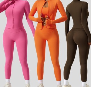 Ensemble de sport uni pour femme, idéal yoga et fitness, respirant, écologique, taille élastique, imprimé, polyester/coton - Product Image 1