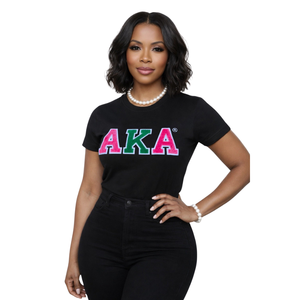 Camiseta Negra AKA Rosa Verde de Chenilla con Letras Griegas Bordadas, Manga Corta, Cuello Redondo, Prenda Casual Premium - Product Image 1