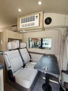 Camping-car MAXUS Traveler V100 B-Class 2023, toit rigide fixe, moteur diesel 2.0T, automatique, équipé d'une cuisine et d'une salle <span class=keywords><strong>de</strong></span> bain pour les voyages sur <span class=keywords><strong>route</strong></span> - Product Image 3