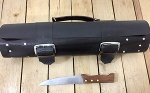 กระเป๋าใส่มีดเชฟแบบม้วน หนังแท้ ทนทาน เป็นมิตรกับสิ่งแวดล้อม น้ำหนักเบา พกพาสะดวก ดีไซน์ใหม่ OEM สำหรับทำอาหารและเดินทาง รุ่น LKR-0372 - Product Image 6