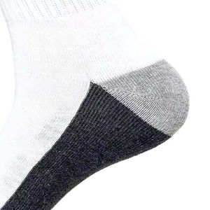 Chaussettes de sport respirantes à séchage rapide, design optimal, en coton poly, couleur personnalisée, pour hommes et femmes, pour la course à pied et la remise en forme - Product Image 5