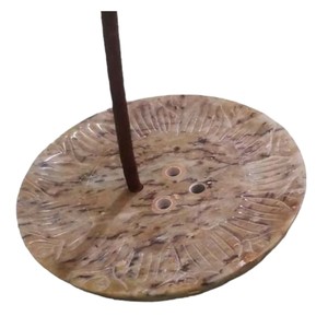 Caractéristiques modernes Poli à la main Collection limitée de stéatite Sculpture brûleur d'encens et porte-bâton pour les cadeaux religieux Article - Product Image 3