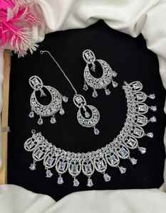 Ensemble de bijoux de mariée en alliage plaqué or antique sur mesure pour femmes - Bijoux de mariage/de fête Forme/motif/nom personnalisés - Product Image 2