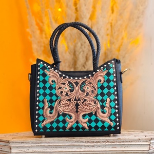 Hermosas y Atractivas Bolsas de Mano de Cuero Genuino 100% con Diseño Floral Tallado y Patrón de Diamantes a Cuadros, Novedad 2026 - Product Image 1