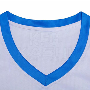 Uniforme de basket-ball fabriqué au Pakistan, service OEM, personnalisable pour une mobilité et une respirabilité maximales, haute qualité - Product Image 2