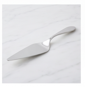 Couteau à gâteau élégant et simple, finition argentée brillante, spatule et couteau de service pour cérémonies et mariages - Product Image 3