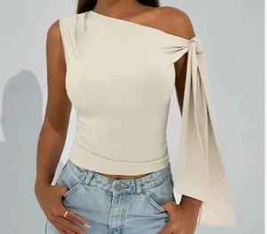 Robe de maternité vintage en acrylique et crêpe, coupe sirène, avec dentelle, sexy, à bonnets couvrants légèrement rembourrés, sans armatures, séchage rapide, haut en tissu teint. - Product Image 1