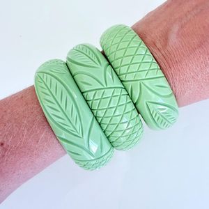 Ensemble de 3 bracelets à motif de feuilles vert menthe, bracelets larges en résine mignons pour femmes - Product Image 2