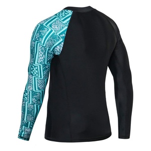 เสื้อรัดรูปแขนยาวสำหรับผู้ชาย ป้องกันรังสียูวี 50+ พิมพ์ลายด้วยเทคนิคการถ่ายเทความร้อน โลโก้ด้านหน้า แห้งเร็ว เหมาะสำหรับการออกกำลังกาย - Product Image 6