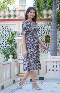 Kurti d'été pour femme à imprimé floral et smocks froncés, élégant, décontracté, léger, confortable, fluide, en polyester recyclé - Product Image 6