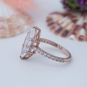 Anillos de Compromiso y Matrimonio de Plata 925 con Baño de Oro Rodio y Moissanita, Joyería Fina de Lujo para Mujer - Product Image 2