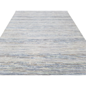 Alfombra de lana con medallón geométrico anudada a mano, hecha a medida por artesanos, de pelo bajo. - Product Image 1