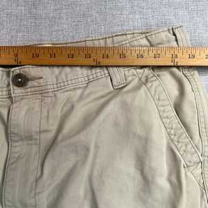 Men's <b>Cargo</b> <b>Shorts</b> Mid Waist Button Fly Multiple Pockets Breathable <b>Lightweight</b> Solid Color Casual Bermuda <b>Shorts</b> Mens 2026 - Product Image 4