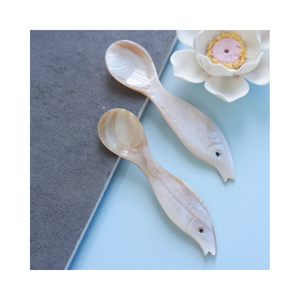 Cuchara de nácar natural hecha a mano, cuchara de concha, cuchara para helado, vajilla para postres, proveedor de Vietnam - Product Image 2