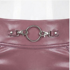 Jupe mini en cuir PU taille haute pour femme, style crayon à lacets, sexy, style club, couleur unie, brillante, adaptée à toutes les saisons - Product Image 4