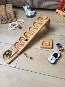 Dés alphabet avec différentes formes, dés éducatifs, lot de 26 pièces, nouveaux, en bois, écologiques, fabriqués en Inde - Product Image 3