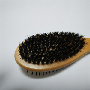 Brosse combinée en bois double face pour chiens et chats, adoucit le pelage, élimine les poils morts et la saleté, type laser, lisseur - Product Image 3