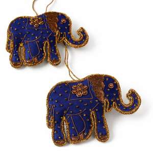 Adorno Decorativo de Lujo Hecho a Mano en India con Bordado Zari y Zardozi, con Cuentas, para Colgar y como Llavero, para Decoración del Hogar - Product Image 1