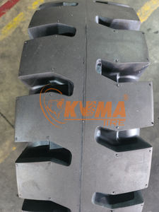 ยางตันรถยกคุณภาพสูง 6.50-10 7.00-12 ผลิตในเวียดนาม ยางธรรมชาติ 100% สภาพใหม่ พร้อมตัวเลือกเปลือกยาง รับประกัน 12 เดือน - Product Image 2