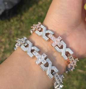 Pulsera de Eslabones de Trébol Chapada en Rodio, Plata de Ley 925 con Diamantes de Moissanita VVS, Joyería de Lujo Tipo Tenis - Product Image 3
