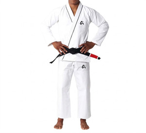 Kimono Ligero de BJJ de 10oz con Costuras Reforzadas, Logotipo Frontal y Acabado Lavado para Mujeres en Dojos Tradicionales - Product Image 1
